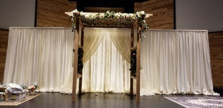 Ivory P&D Backdrop with Sheer Ivory Doorway